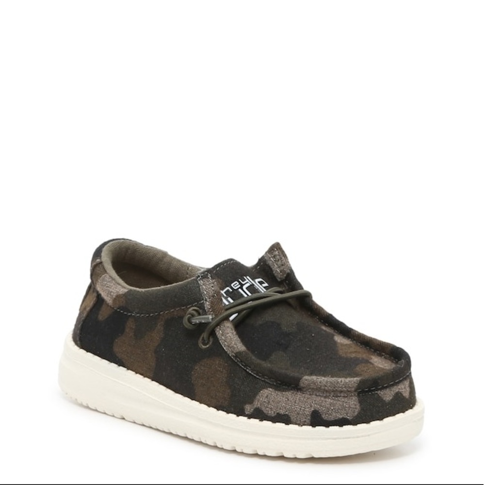 Toddler size 7 Hey Dudes